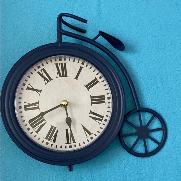 ELEMENTS QUARTZ Bicycle desk shelf clock metal blue roman numerals Vintage - Picture 1 of 7